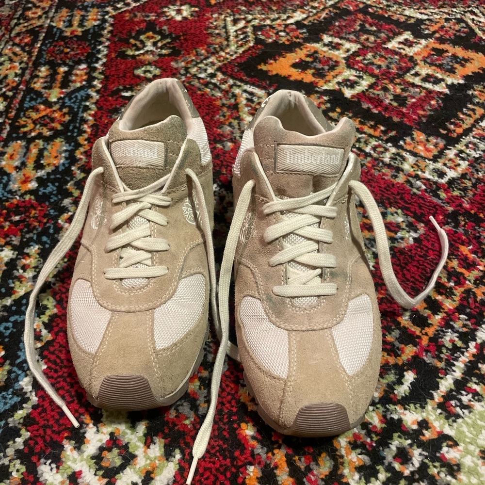 Timberland Women’s sneakers size 9.5